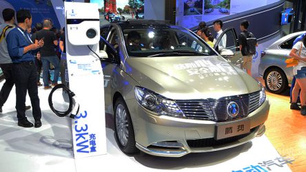 نمایشگاه خودرو گوانجو- غرفه دنزا