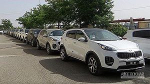 خودروهای کیا به گمرک سلفچگان رسیدند