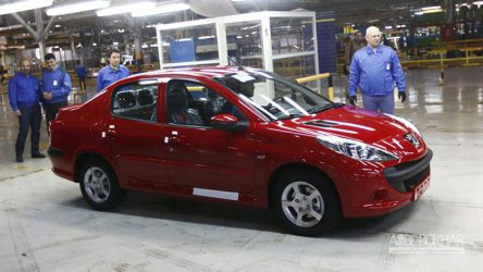 سدان شدن 207i برای اولین بار رخ داده است؟