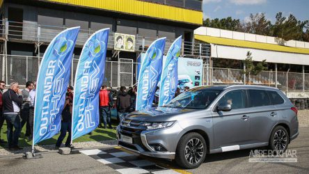 اولین تست رسمی میتسوبیشی اوتلندر PHEV برگزار شد+ ویدیو