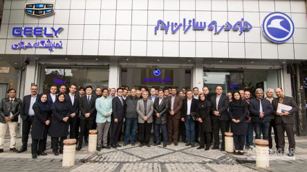 اولین نمایشگاه مرکزی خودروسازان بم و جیلی در تهران افتتاح شد