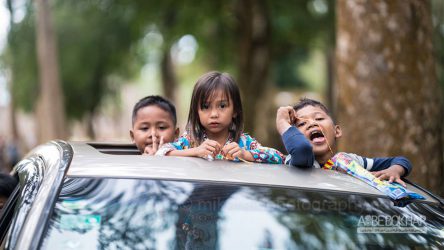 هشدار پلیس راهور نسبت به خروج کودکان از سا‌نروف خودروها