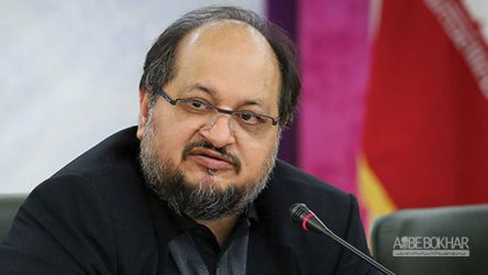 وزارت صنعت پاسخگوی گرانی خودرو باشد