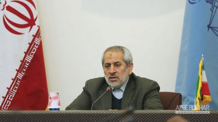 دستگیری دبیر انجمن واردکنندگان خودرو/ توقیف بیش از ۵ هزار خودرو در سلفچگان