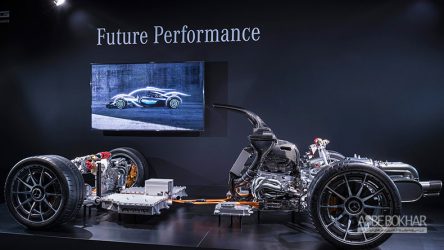 بررسی سیستم تعلیق AMG پروژه یک؛ شاهکار مهندسی آلمانی