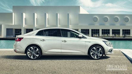 احتمال عرضه مگان جدید با موتور دو لیتری