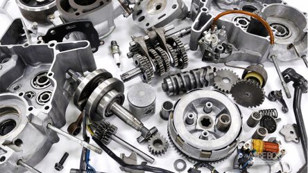 کسری قطعات خودروها همچنان ادامه دارد