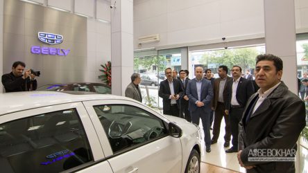 اولین نمایشگاه مرکزی خودروسازان بم و جیلی در تهران افتتاح شد