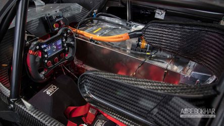 معرفی خودروی مسابقه برقی فولکس واگن با نام I.D. R Pikes Peak