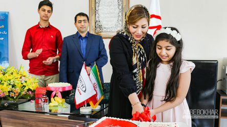 جایزه بزرگ مدیران خودرو به برنده خوش شانس تحویل داده شد