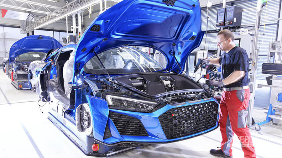 طراحی جدید و قدرت بیش تر برای Audi R8 تازه وارد