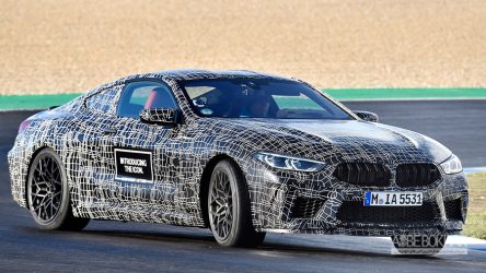 ب ام و M8 دیده شد