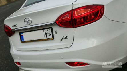 جک J4