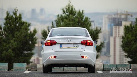 جک J4