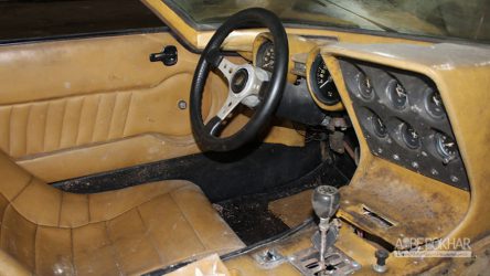 کلکسیونی از 81 خودرو کلاسیک ارزشمند در فرانسه پیدا شد