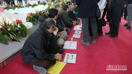 مشتریان معترض نمایشگاه خودروی تهران را برای تجمع انتخاب کردند