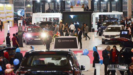 استقبال بازدیدکنندگان از سومین نمایشگاه خودروی تهران بیشتر شد + آلبوم تصاویر