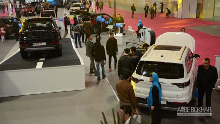 استقبال بازدیدکنندگان از سومین نمایشگاه خودروی تهران بیشتر شد + آلبوم تصاویر