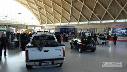 استقبال بازدیدکنندگان از سومین نمایشگاه خودروی تهران بیشتر شد + آلبوم تصاویر