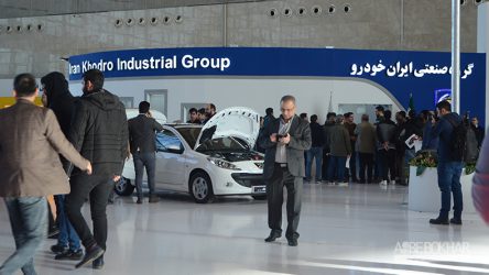 استقبال بازدیدکنندگان در روزهای پایانی سومین نمایشگاه خودروی تهران + آلبوم تصاویر