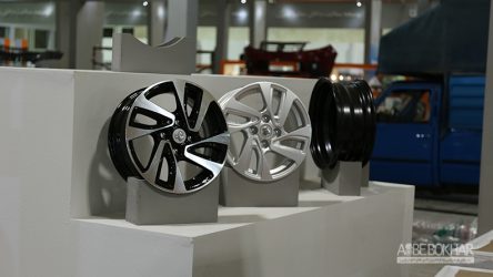 چه شرکت هایی با چه سبکی در سومین نمایشگاه خودروی تهران حاضر شده اند؟ + آلبوم تصاویر