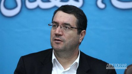 رحمانی: از حضور وزارت دفاع و ‌سپاه در صنعت خودروسازی حمایت می‌کنیم