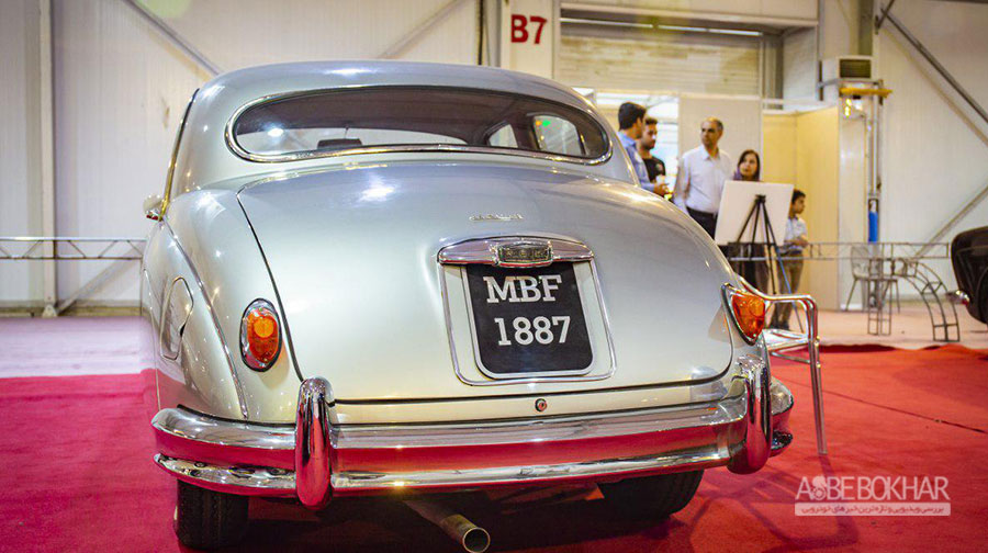 گزارش نمایشگاه خودروهای کلاسیک تهران؛ ضیافت کلاسیک ها در برج میلاد