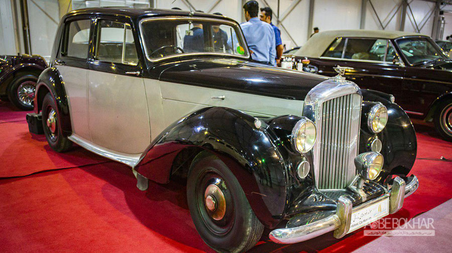 گزارش نمایشگاه خودروهای کلاسیک تهران؛ ضیافت کلاسیک ها در برج میلاد