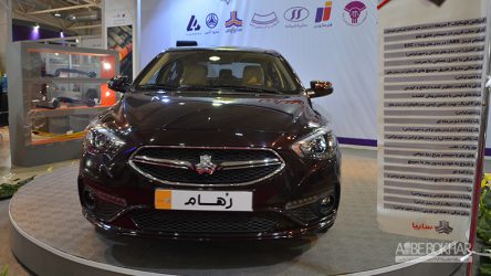 نمایشگاه «فرصت های ساخت داخل و رونق تولید» با حضور خودروسازان آغاز به کار کرد