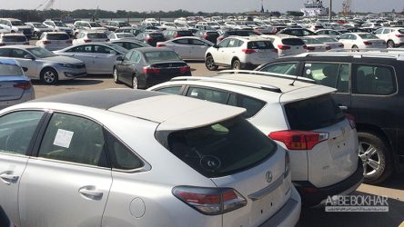 خودروهای لوکس قاچاق در انبار اموال تملیکی خاک می‌خورند