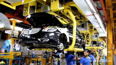 خصوصی‌سازی صحیح، موجب ورود برکت به صنعت خودرو می‌شود