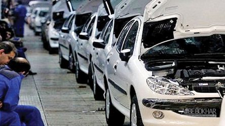 خودروسازان باید جلوی گرانی خودرو را بگیرند