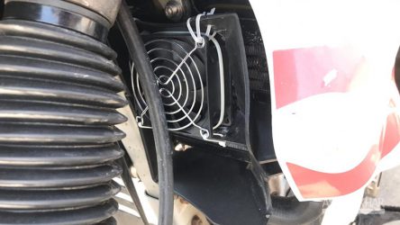 موتور سیکلت ب ام و