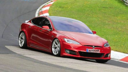 پاسخ دندان شکن تسلا به پورشه تایکان؛ ۲۰ ثانیه اختلاف در جهنم سبز