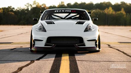 نیسان 370Z