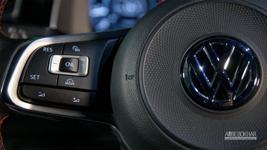 فولکس واگن گلف GTI