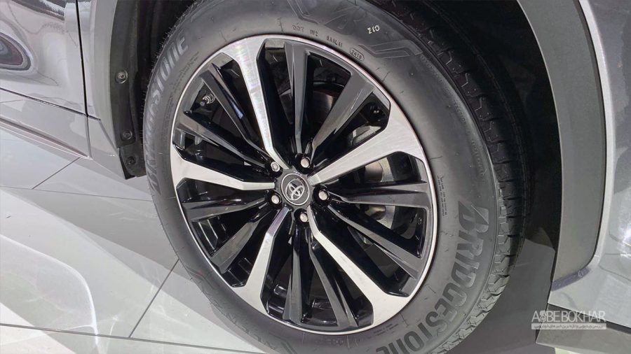 تویوتا هایلندر XSE 2021