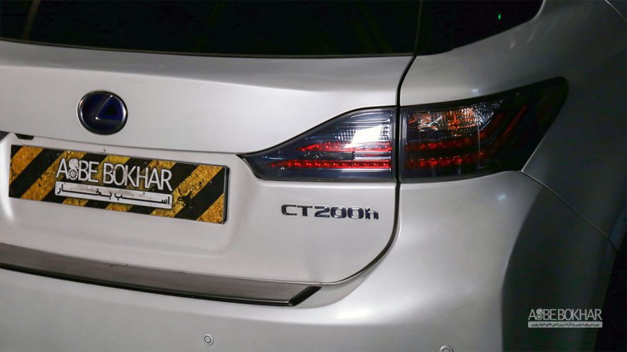 لکسوس CT200h