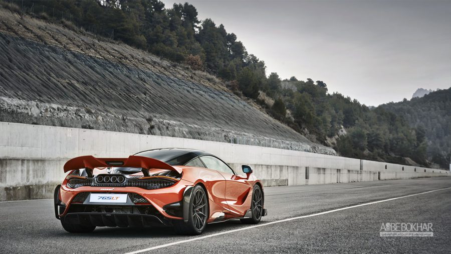 مک لارن 765LT