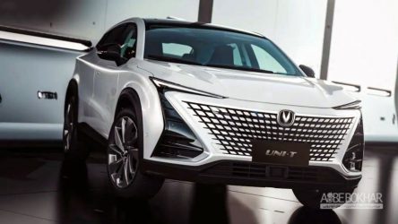 چانگان یونی تی (UNI-T) به عنوان یک کراس اوور کامپکت رونمایی شد