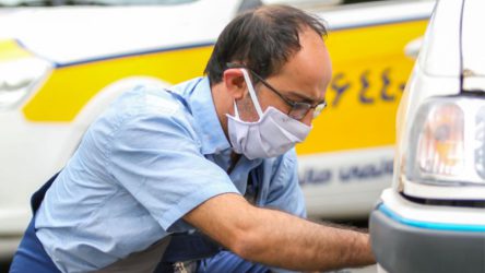 تعویض لاستیک پنچر شده؛ آسان اما پر خطر!