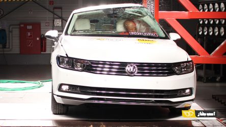 بررسی ایمنی و تست تصادف فولکس واگن پاسات + ویدیو و تصاویر