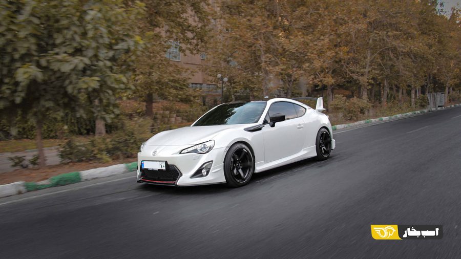 تویوتا GT86