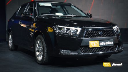 کاهش قیمت دلار سوداگران بازار خودرو را متوقف کرد