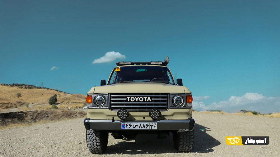 تویوتا لندکروزر سری 60
