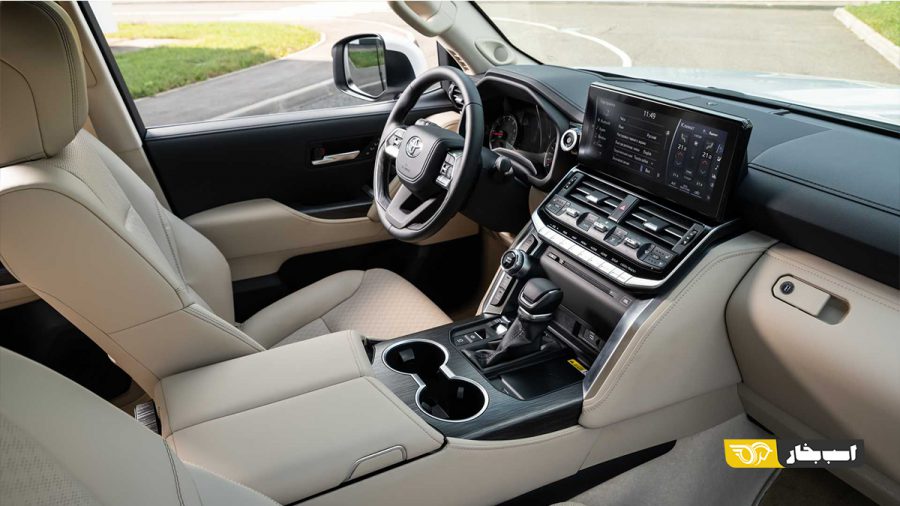 کابین لندکروزر جدید 300