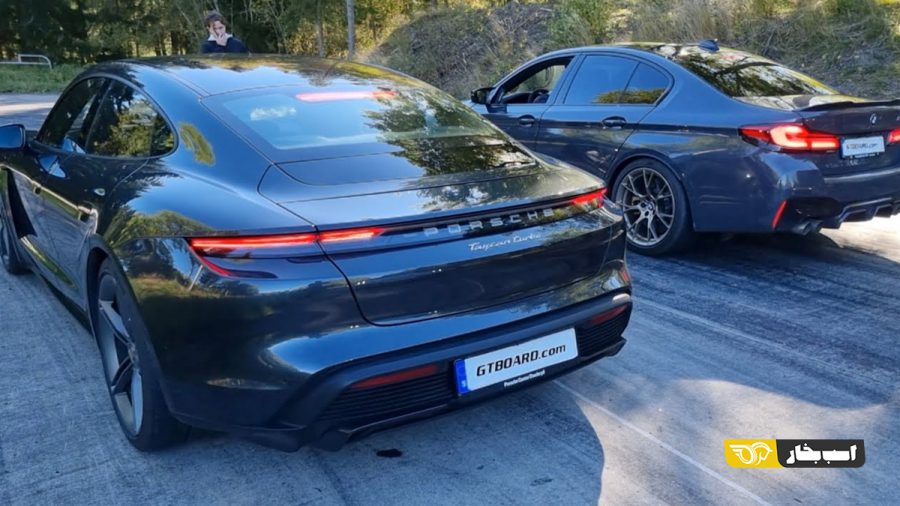 درگ ب ام و M5 CS و پورشه تایکان توربو
