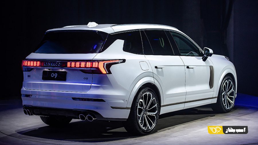 Lynk-&-Co-09
