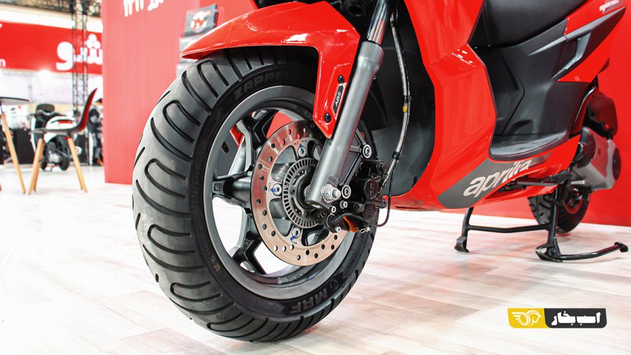 آپریلیا SXR 160 + مشخصات فنی و قیمت