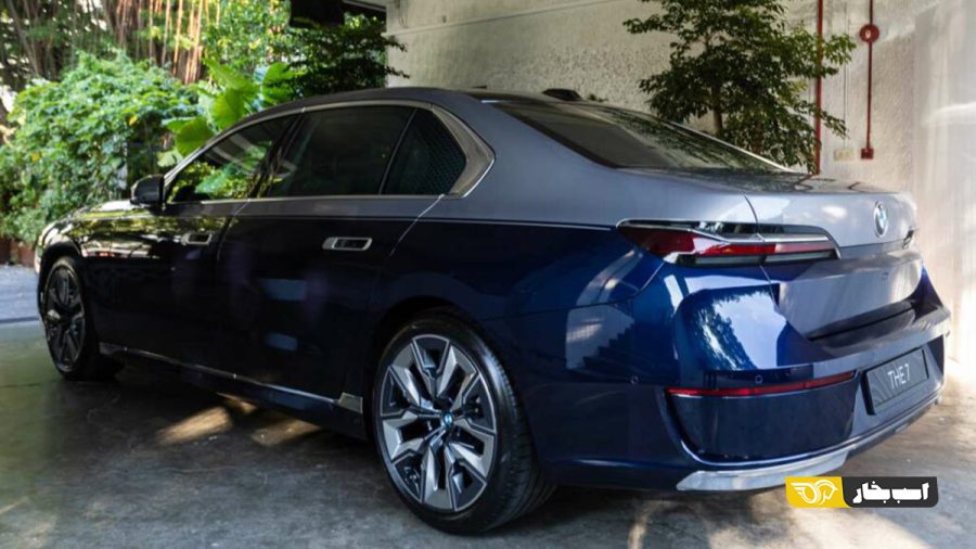 ب ام و 735i